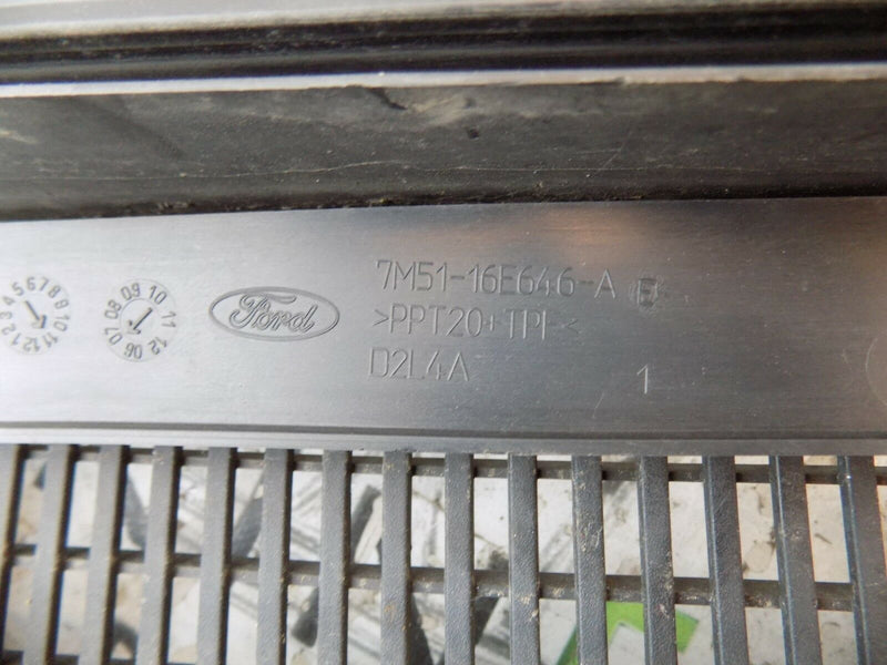 FORD C-MAX 2003-2010 FRONT WINDSCREEN WIPER SCUTTLE PANEL 7M51-R02216-BB
