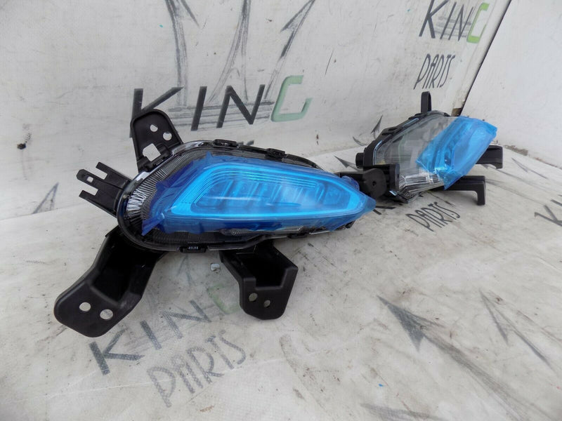 HYUNDAI i30 PD 2016-ON FRONT LEFT + RIGHT LED RUNNING LIGHT FOG 3 PIN GENUINE