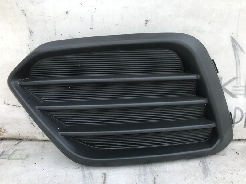 SEAT ATECA LCI 2020-UP FRONT BUMPER LEFT SIDE GRILL FOG LIGHT COVER 575853665P