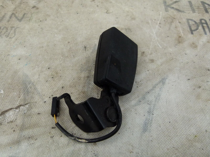 VW UP 2011-2016 REAR RIGHT SEAT BEALT BUCKLE GENUINE 1S0857740