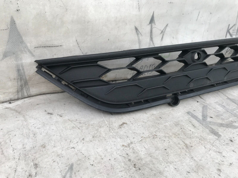 VW TIGUAN MK2 2016-2020 FRONT BUMPER LOWER GRILL GENUINE 5NA853677A