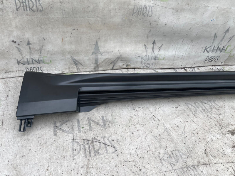 VOLVO XC90 MK2 2016-ON RIGHT DRIVER SIDE SKIRT SILL TRIM COVER 31672371