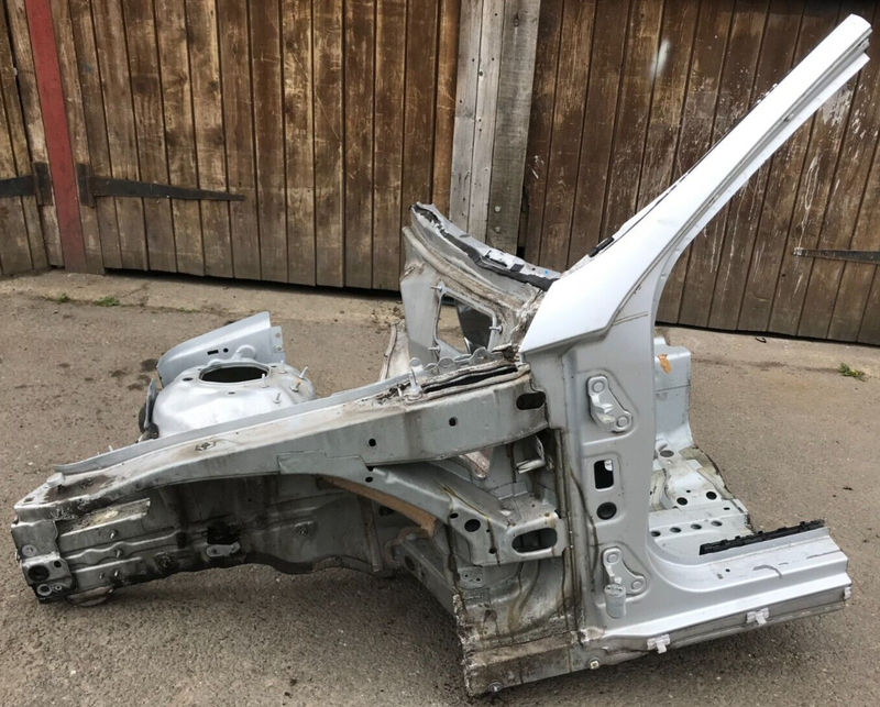 MERCEDES W212 2009-16 LEFT SIDE FRONT END BODY CUT PART QUARTER PANEL PILLAR A