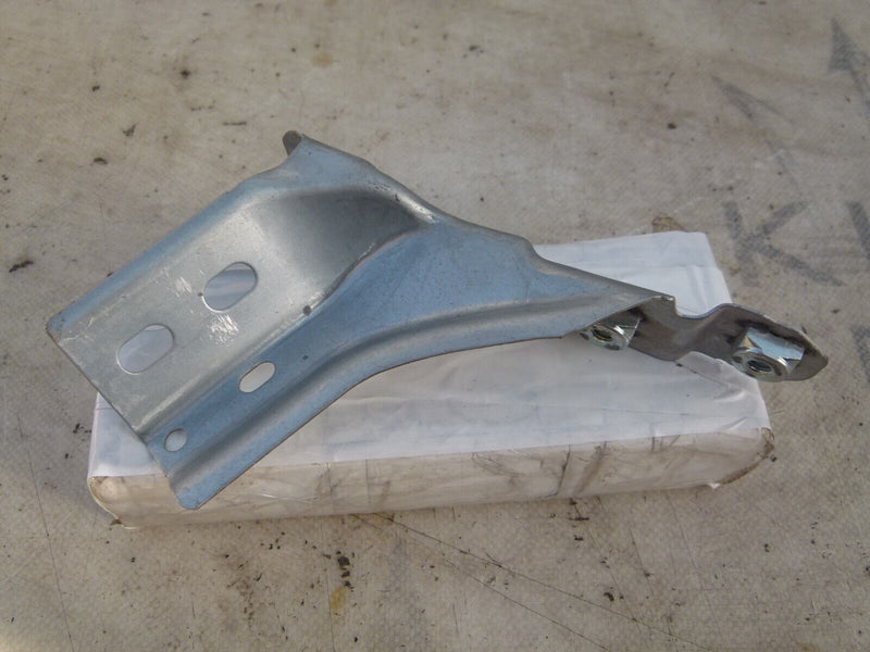 VW POLO MK5 2009-14 FRONT LEFT WING FENDER BRACEKT GENUINE 6R0821141