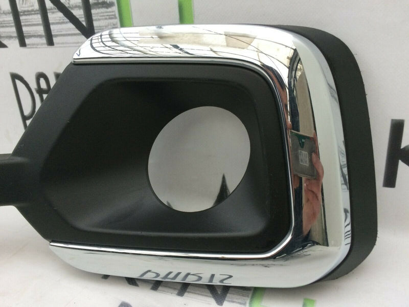 RENAULT ALASKAN 2018 FRONT BUMPER RIGHT SIDE FOG LIGHT GRILL GRILLE 62256-5JN1A