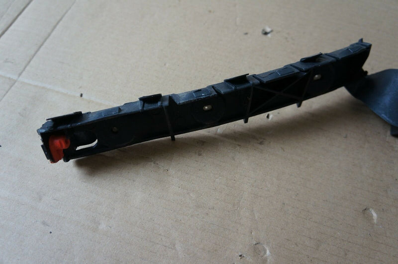 VAUXHALL CORSA D 2006-2014 REAR BUMPER LEFT BRACKET GUIDE *NEW 13179903 /S04-27+