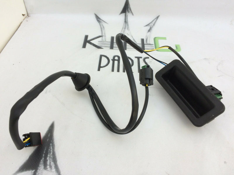 RANGE ROVER SPORT L320 2010-13 BOOTLID HANDLE RELEASE SWITCH TAILGATE YUZ500020
