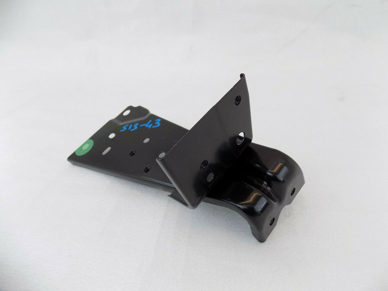 MAZDA 2 DJ 2014-ON FRONT LEFT FENDER WING BRACKET HOLDER D0ZH-52-2R0A /S13-43