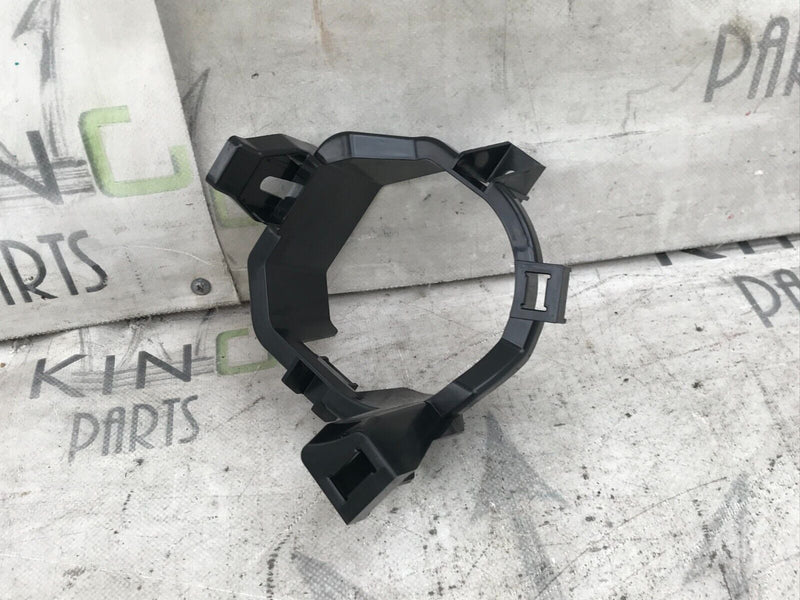 NISSAN E NV200 FOG LAMP FRONT LEFT SUPPORT BRACKET 622574FAOA