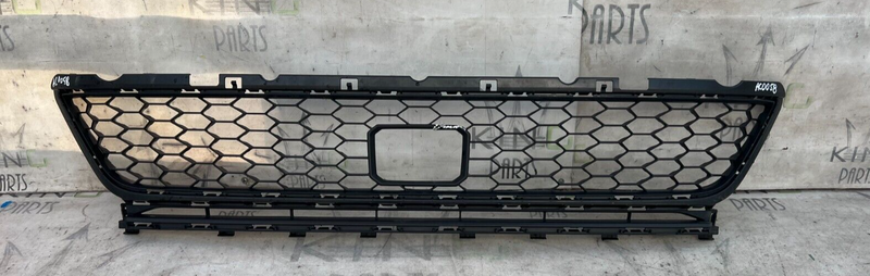 VW GOLF MK7.5 GTI 2017-2020 FRONT BUMPER LOWER GRILLE 5GE853677B