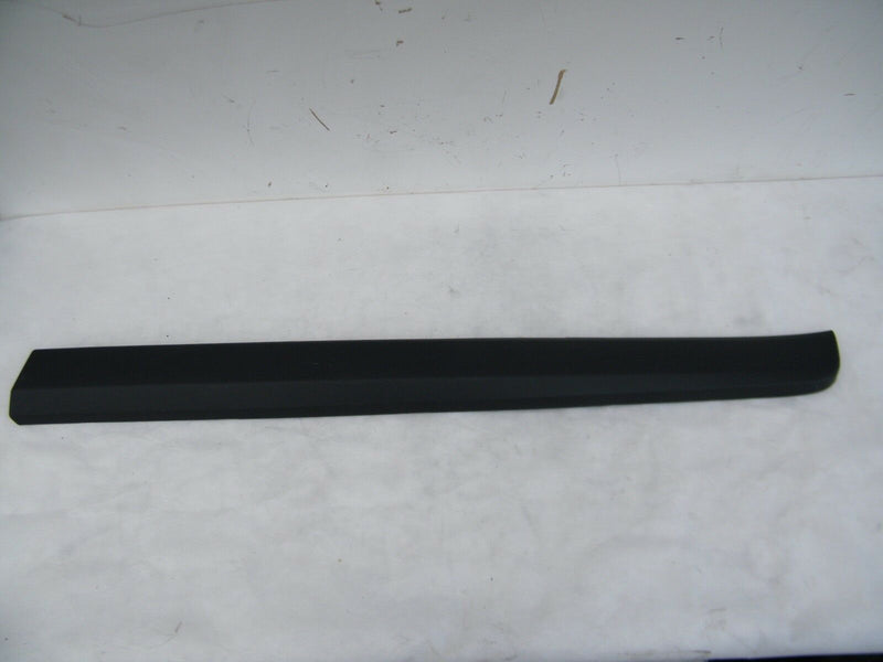 Volvo XC90 2016-17 Exterior-Rear Bracket Right  (V048)