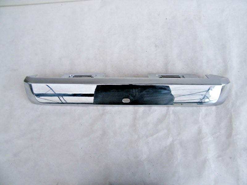 Nissan PATHFINDER (R51) 2005-13 TAIL GATE COVER TRUNK LID TRIM 90810-EB56B (J68)