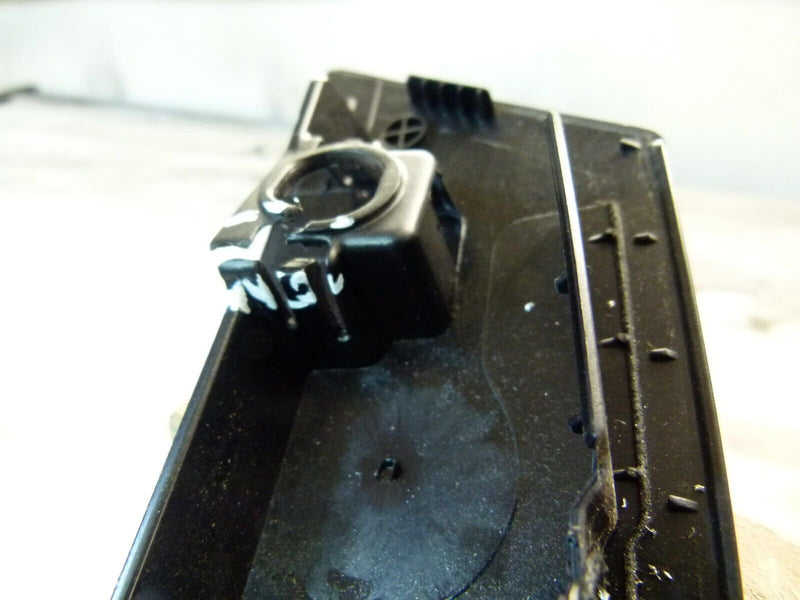 PEUGEOT 308 SW ESTATE 2017-21 REAR RIGHT WINDOW GLASS COVER TRIM 9801025080