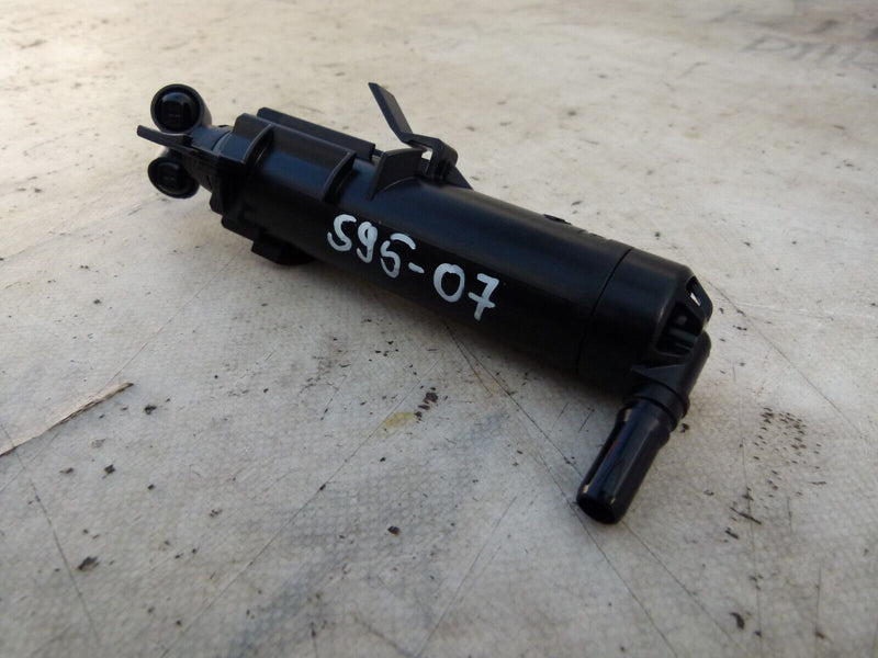 AUDI A4 B8 8K 2007-11 LEFT HEADLIGHT WASHING NOZZLE GENUINE 8K0955101