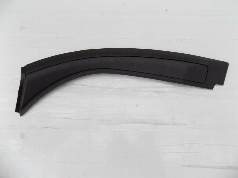 BMW Z4 E85 E86 2002-2008 FRONT LEFT DOOR PILLAR B TRIM *NEW* 7025645 /S21-37