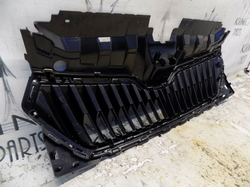 SKODA FABIA III MK3 2019-ON FACELIFT  FRONT BONNET GRILLE 6V0853653C UNUSED!!
