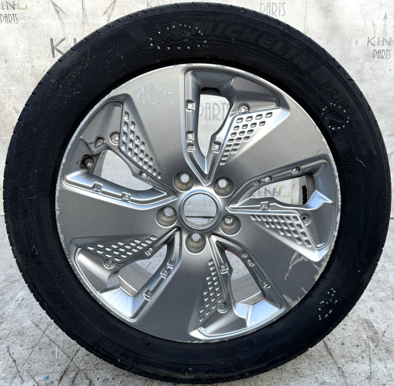 HYUNDAI KONA 17" ALLOY WHEEL & TYRE 215/55/17 52910-K4000 6J ET50
