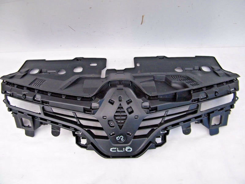 RENAULT CLIO MK IV 2012-2015 FRONT BUMPER UPPER RADIATOR GRILL 622563184R (R13)