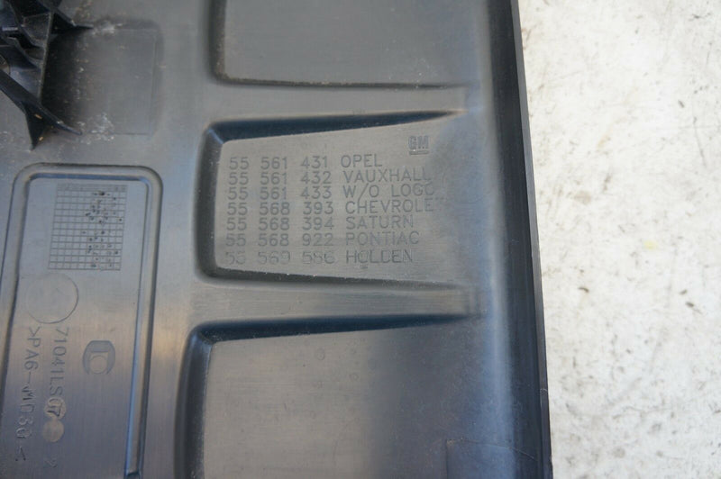 VAUXHALL CORSA E 1.4 PETROL 2015-2017 TOP ENGINE COVER 55561432 (S29-08)