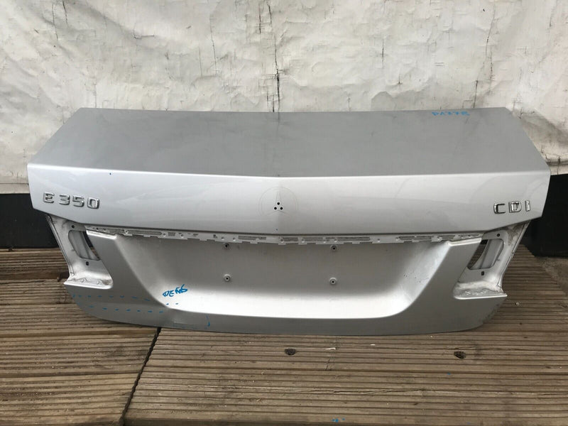 MERCEDES E CLASS W212 SALOON 2010-2015 GENUINE REAR BOOTLID TAILGATE PANEL