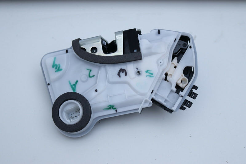 CITROEN C1 PEUGEOT 108 2014-ON FRONT RIGHT DOOR LOCK CATCH B000842880 /S40-41