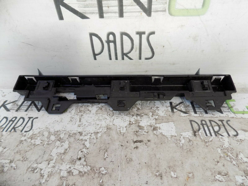 BMW 1 F20 M140I 2017 RHD FRONT LEFT SIDE SKIRT MOUNTING BRACKET 7240915 10845362