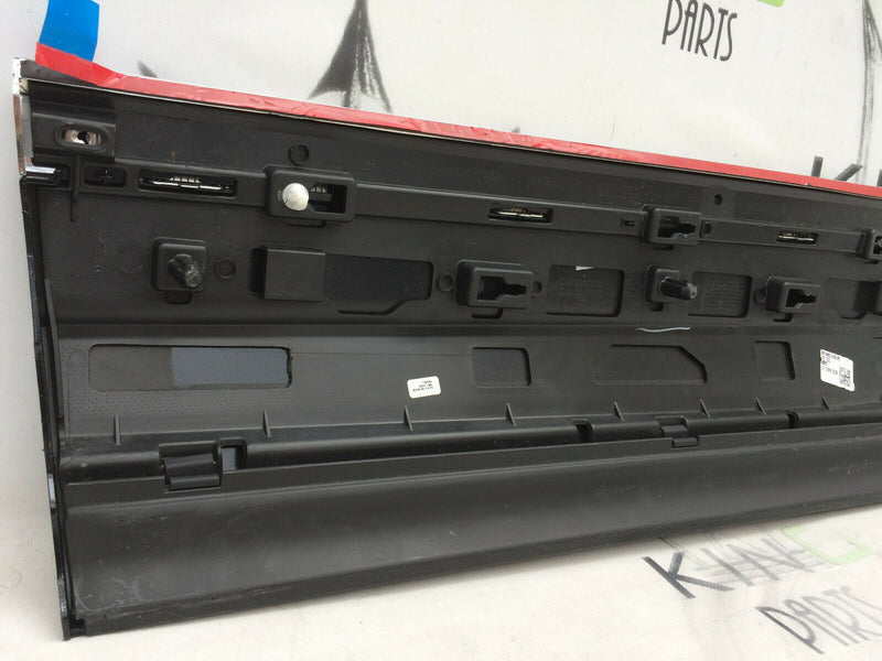 VW TOUAREG CR 7 MK3 2018> REAR DOOR PANEL RIGHT SIDE TRIM MOULDING 760854950