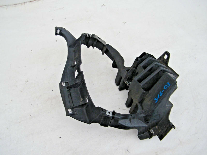 MB A CLASS W169 2005-08 FRONT RIGHT FOG LIGHT GRILL BRACKET 1698850865 (S16-03)