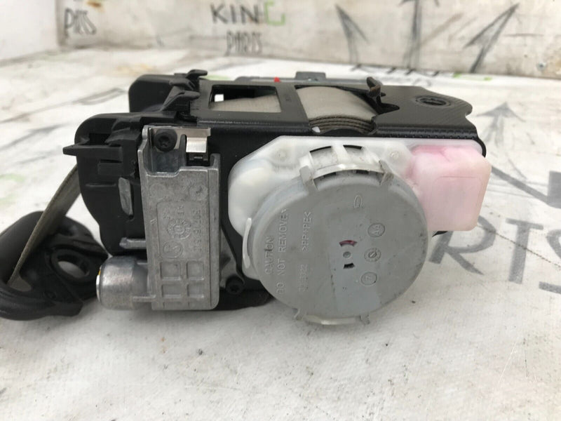 AUDI A4 S4 B8 2008-2015 ELECTRIC FRONT SEATBELT RIGHT DRIVER SIDE O/S 8K1857706
