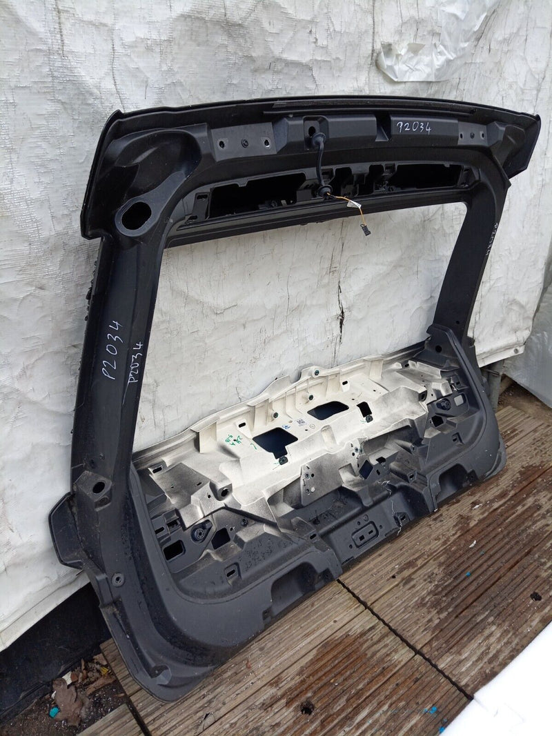 VOLVO XC60 MK2 2017-23 GENUINE BOOT LID TAILGATE PANEL in BLACK