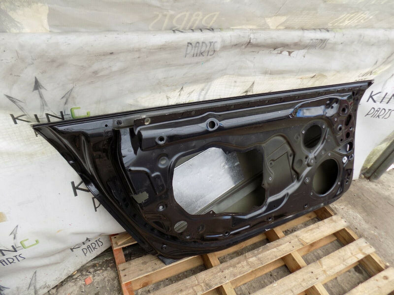 AUDI R8 MK1 2006-2015 FRONT LEFT DOOR PANEL PASSENGER SIDE 420831311