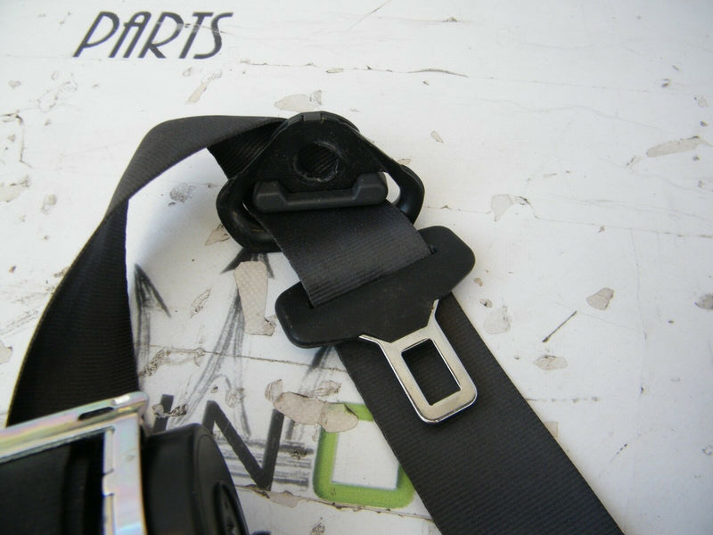 VAUXHALL CORSA E 2014-ON DRIVER OFF SIDE FRONT SEAT BELT 13427741