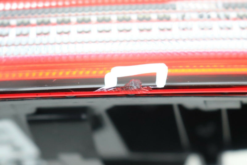 VW GOLF MK7.5 2016-ON WAGON FACELIFT BOOT LID TAILGATE RIGHT LED LIGHT LAMP
