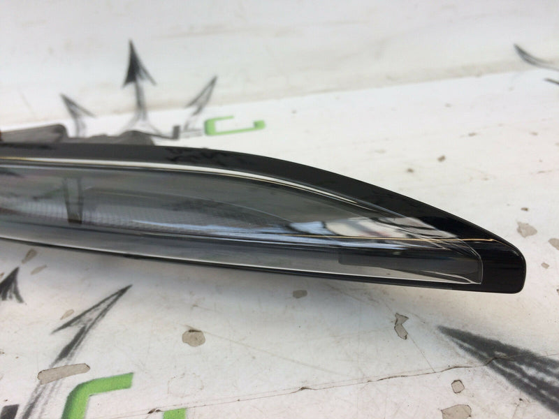 PORSCHE MACAN 95B 2019- RIGHT SIDE DAYTIME RUNNING LIGHTS LED 95B.952.08X.X