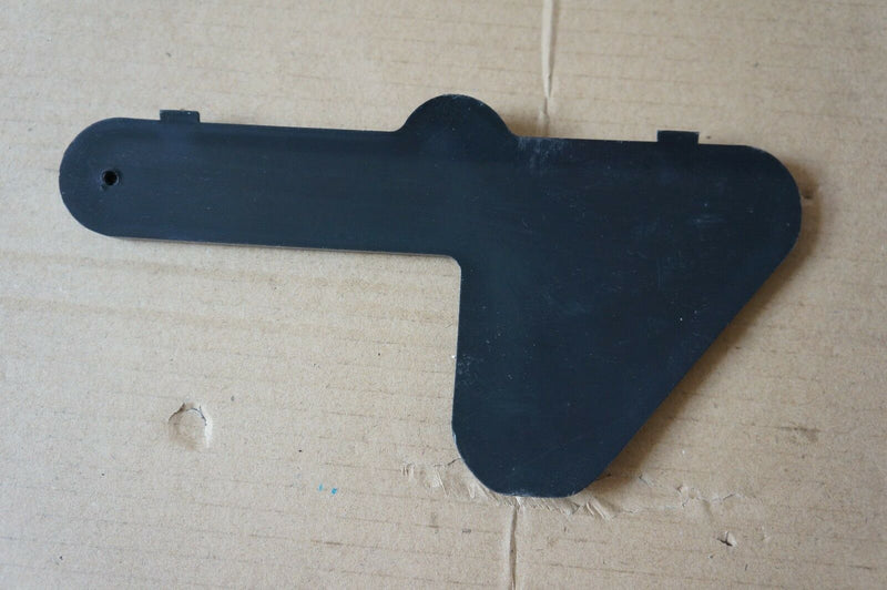 MERCEDES S55 AMG 99-2002 FRONT LEFT SIDE BUMPER SPACER PLATE 2158850111 (S08-10)