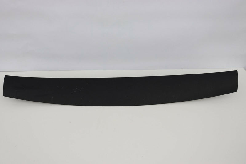 VW SHARAN 2010-ON TAILGATE TRIM BOOT LID TRIM PANEL 7N0867707 (B02-58)