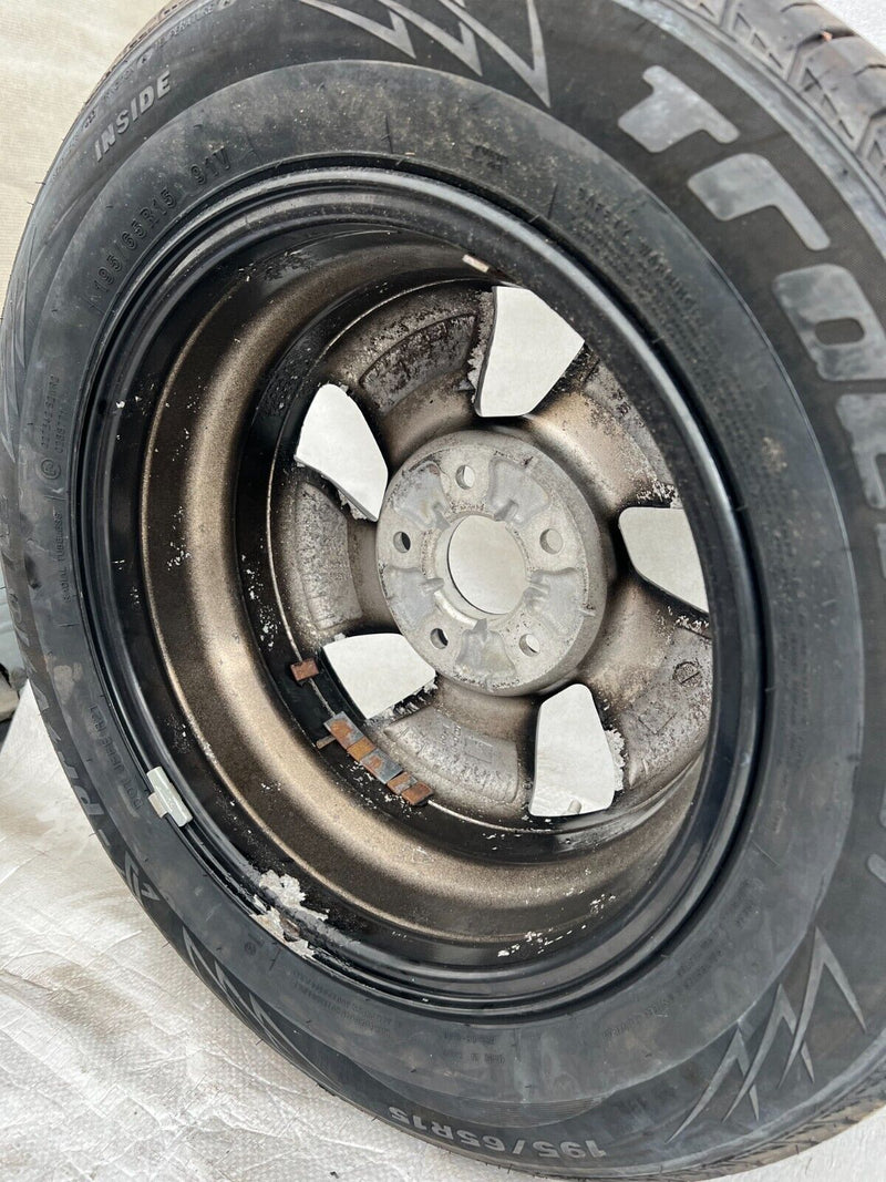 HYUNDAI IONIQ HYBRID 15" ALLOY WHEEL & TYRE 195/65/15 52910G2120 6J ET46