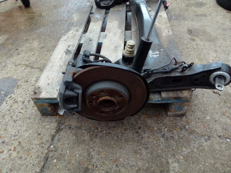 PEUGEOT 308 SW ESTATE 2017-21 COMPLETE GENUINE REAR AXLE