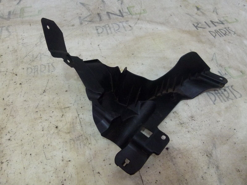 RANGE ROVER EVOQUE HYBRID L551 2019-ON FRONT RIGHT WING BRACKET M8D27F01FAB #