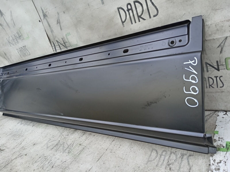 MERCEDES SPRINTER MK3 910 2019-ON LEFT SIDE LOWER SLIDING DOOR ASSY PANEL