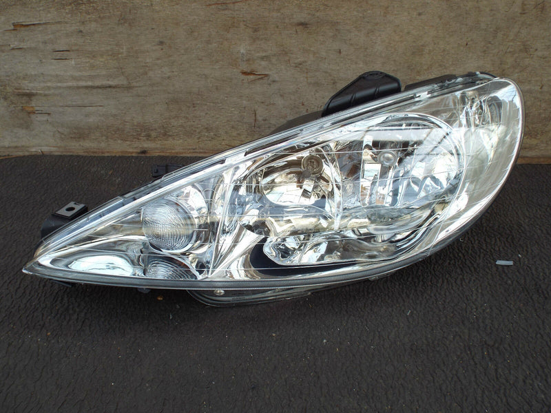 Peugeot 206 2003-2009 Headlamp Headlight Left Passenger Side N/S (411)