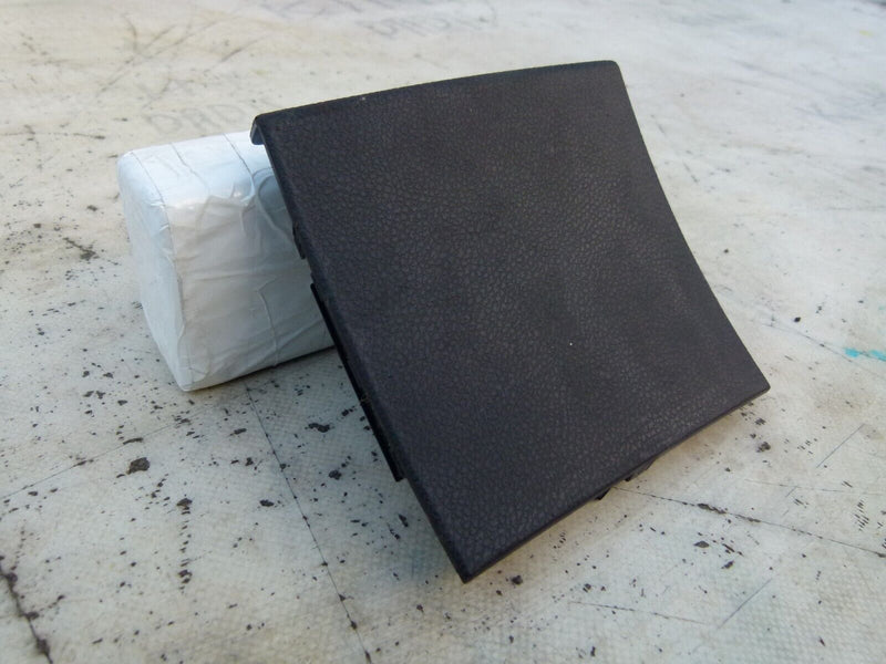 MERCEDES C W204 2007-11 REAR CONSOLE CENTRE TRIM COVER GENUINE A2046820116