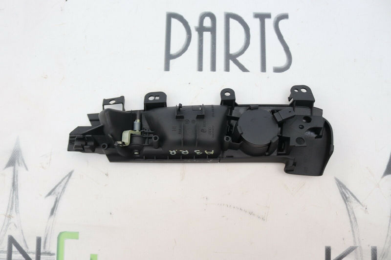 AUDI A3 (8P) MK2 2003-2012 RIGHT SIDE REAR INNER DOOR HANDLE + TWEETER 8P4839020