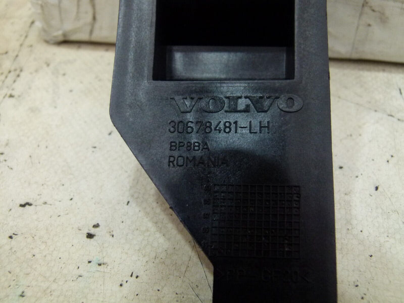 VOLVO S40 MK2 2004-2007 FRONT BUMPER LEFT BRACKET GENUINE 30678481