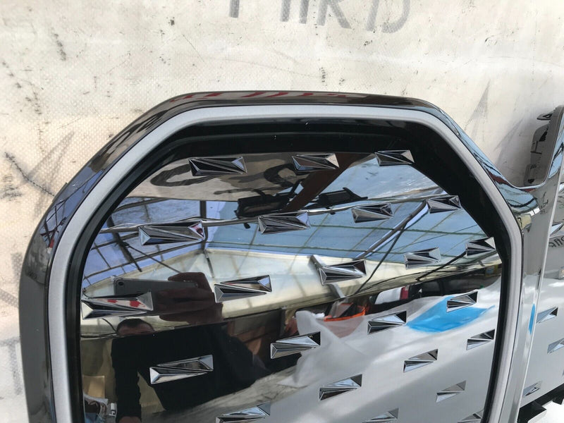 BMW i4 G26 2022-2024 FRONT BUMPER GRILL RADIATOR *(RADAR HOLE)  946346