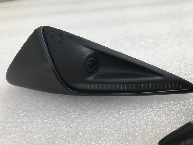 TESLA 3 / Y    **NEW GENUINE  FRONT FENDER LEFT & RIGHT SIDE TURN SIGNAL CAMERA