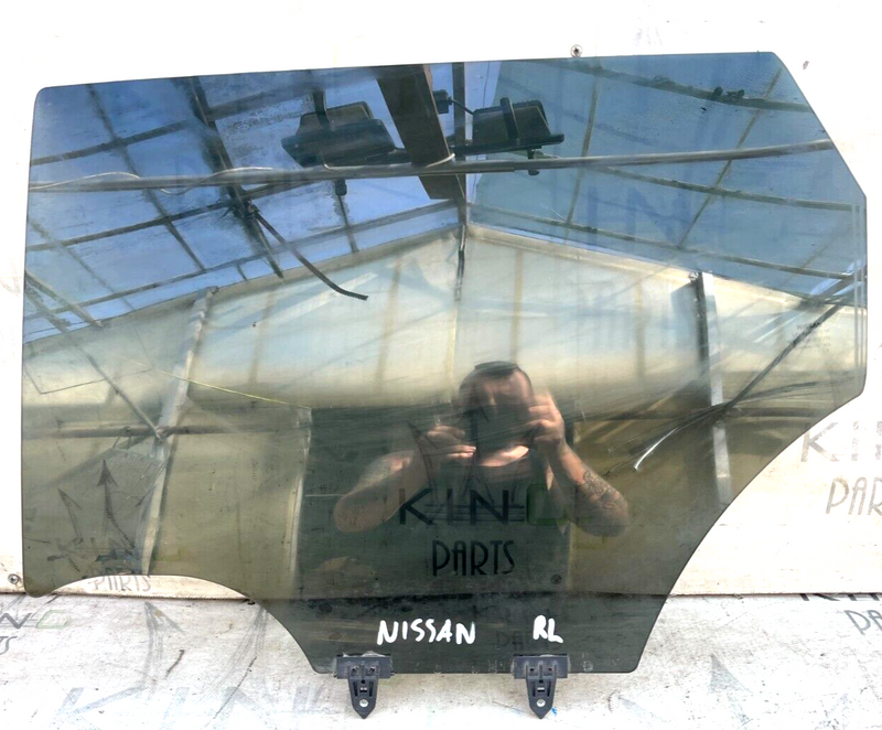 NISSAN QASHQAI J11 MK2 13-20 REAR DOOR LEFT PASSENGER SIDE WINDOW GLASS GENUINE