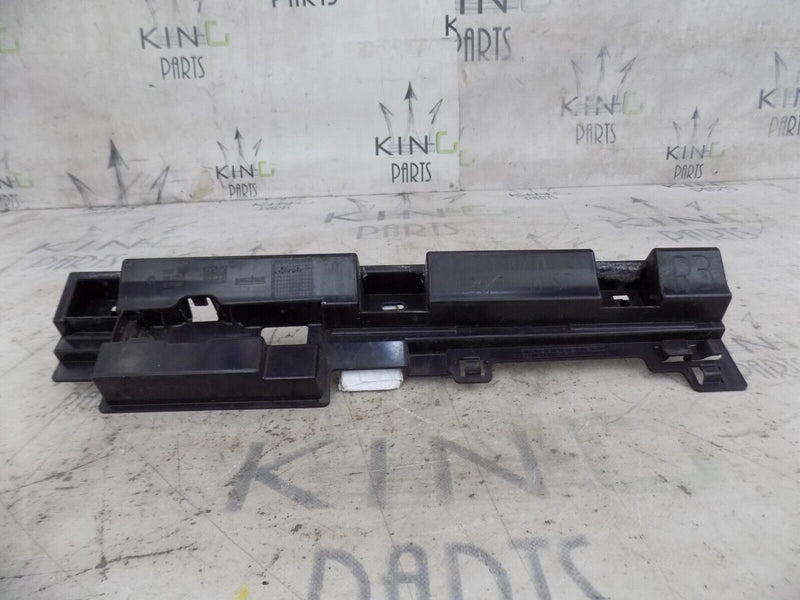 BMW F30 F31 2012-2015 FRONT RIGHT SIDE SKIRT HOLDER BRACKET GENUINE 7256918 #