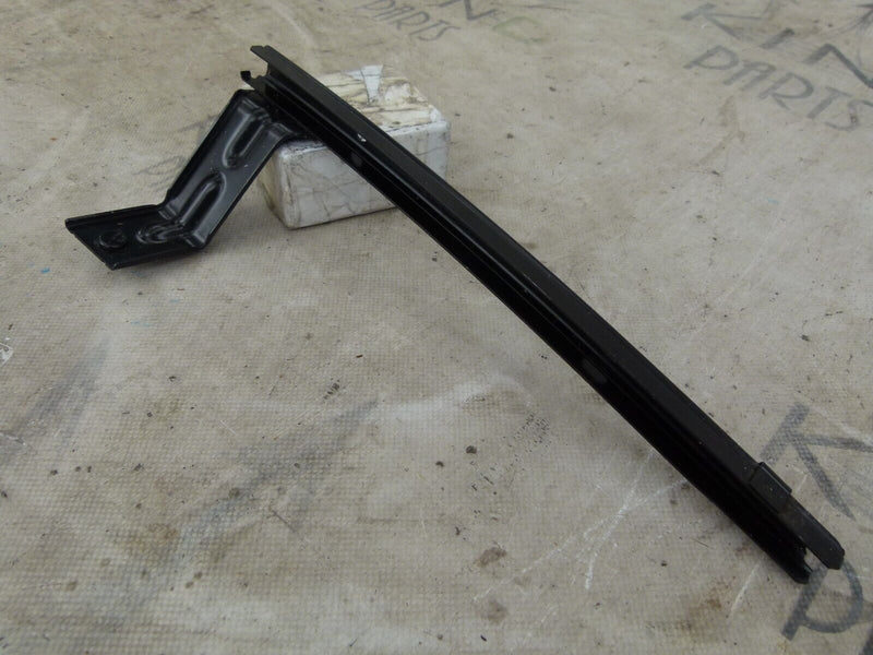 VW UP 2011-2016 DRIVER RIGHT SIDE DOOR SUPPORT GENUINE 1S4837404