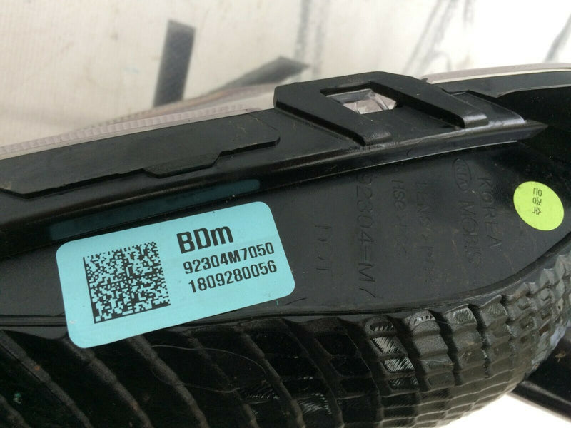 KIA CERATO SPORT (BD) 2019- GENUINE RIGHT SIDE LAMP TURN SIGNAL LIGHT 92304M7050